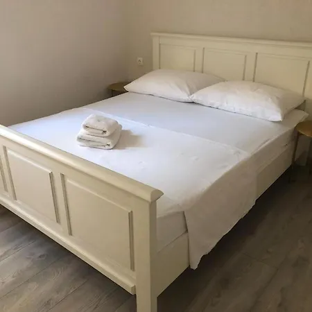 Skye Lägenhet Makarska